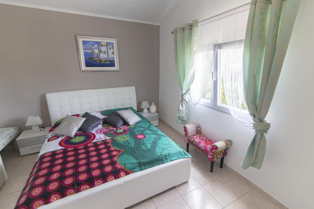 Holiday House Rusticana Sali, Dugi Otok Near Np Kornati Extérieur photo